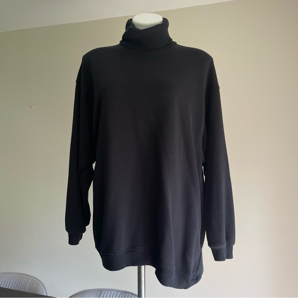 American Eagle Outfitters Black Oversized Turtleneck Sweater